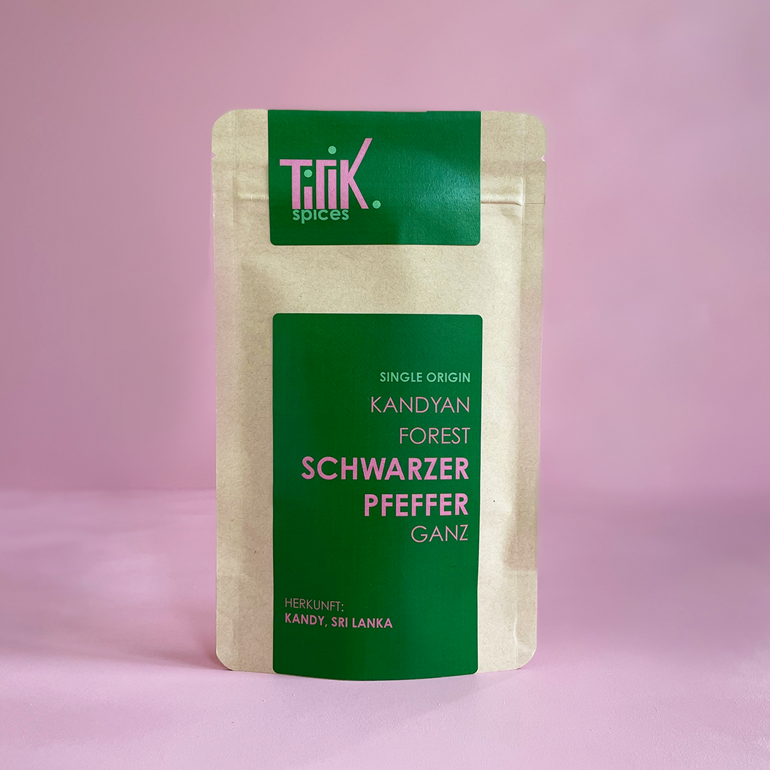 Schwarzer Pfeffer Ganz