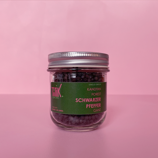 Schwarzer Pfeffer Ganz
